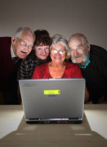 Обучение пенсионеров компьютерной грамотности