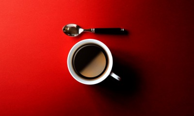 чашка кофе ложка минимализм